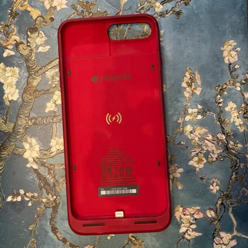 Mophie battery case for iPhone 7 Plus, used